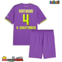 Camisa de Futebol Borussia Dortmund Nico Schlotterbeck #4 Equipamento Alternativo Infantil 2026-27 Manga Curta (+ Calças curtas)